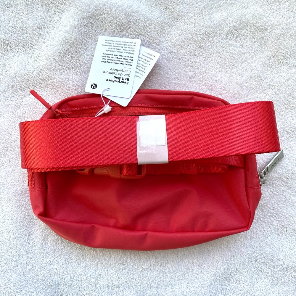 Lululemon Everywhere Belt Bag 🌸🌺👙🦩Pale Raspberry New with Tags attached PLRA - Picture 10 of 10